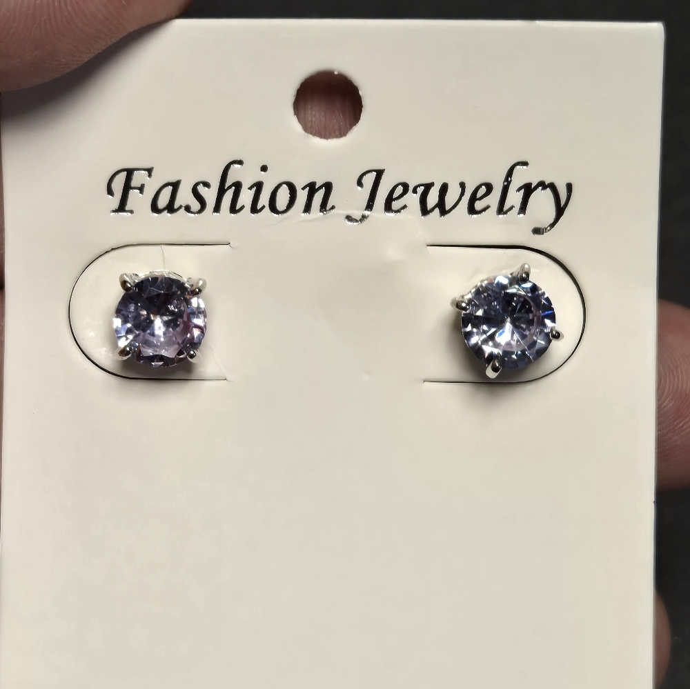 2ct total weight simulated diamond stud earings...24165